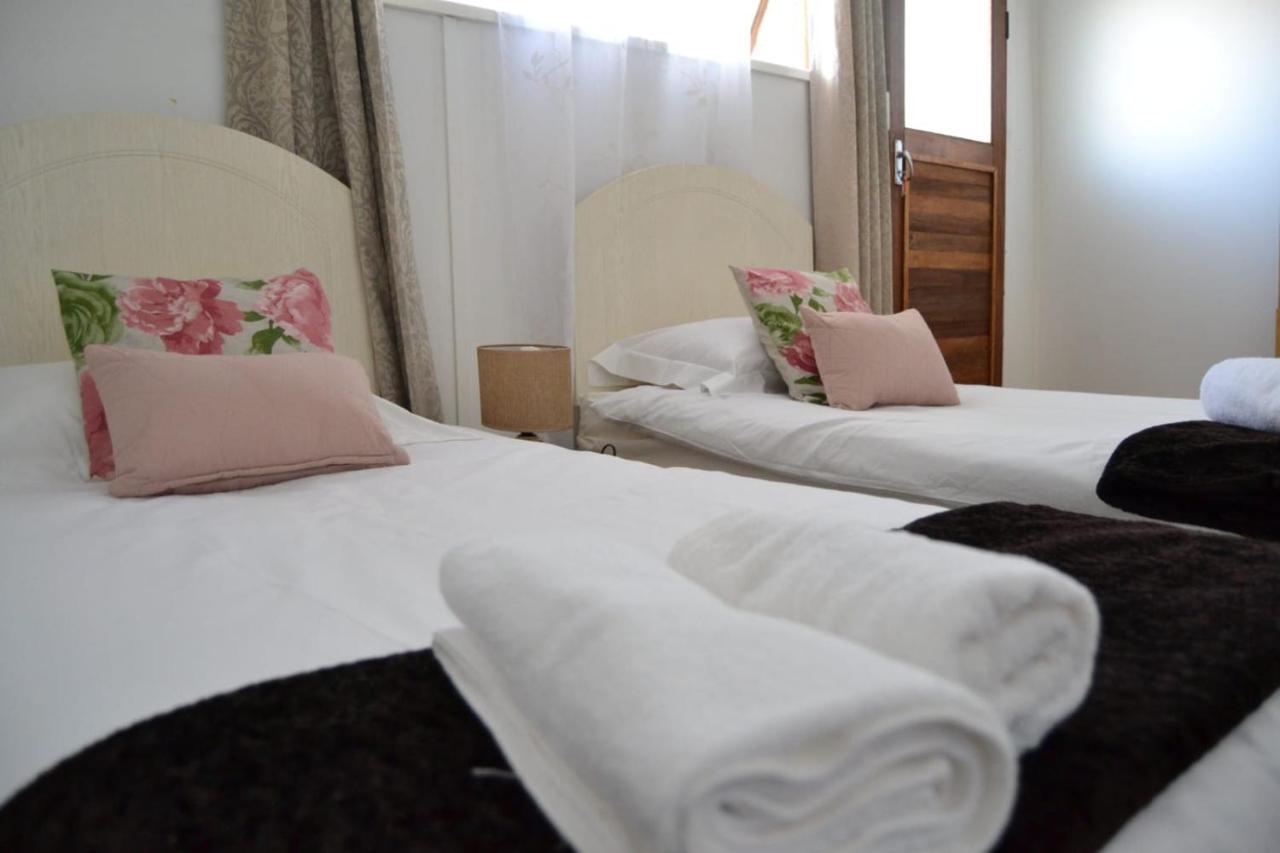 Suzie'S Coffee Shop Accommodation Bellville Ngoại thất bức ảnh