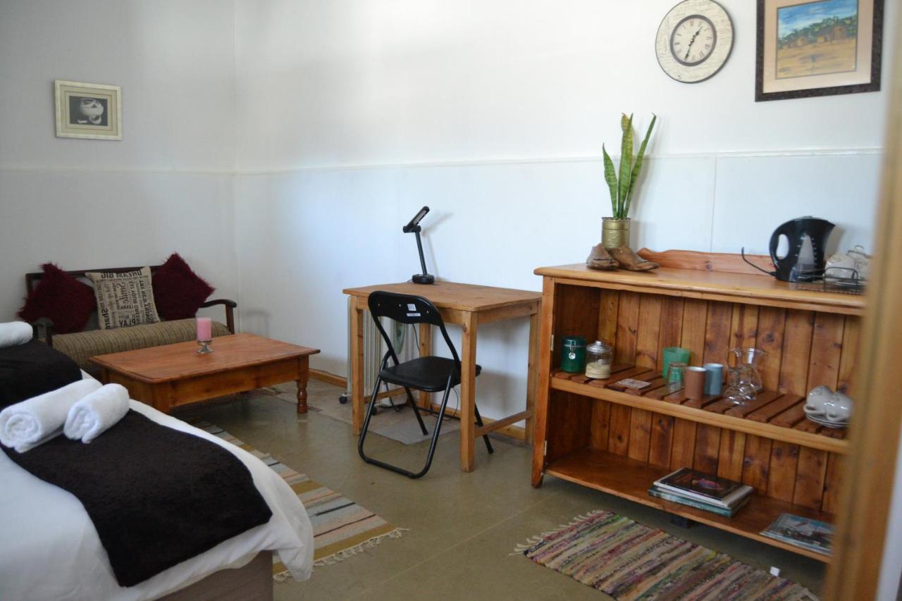 Suzie'S Coffee Shop Accommodation Bellville Ngoại thất bức ảnh